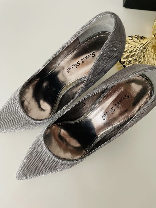 Srebrne buty na obcasie szpilki 38 sylwester nowe