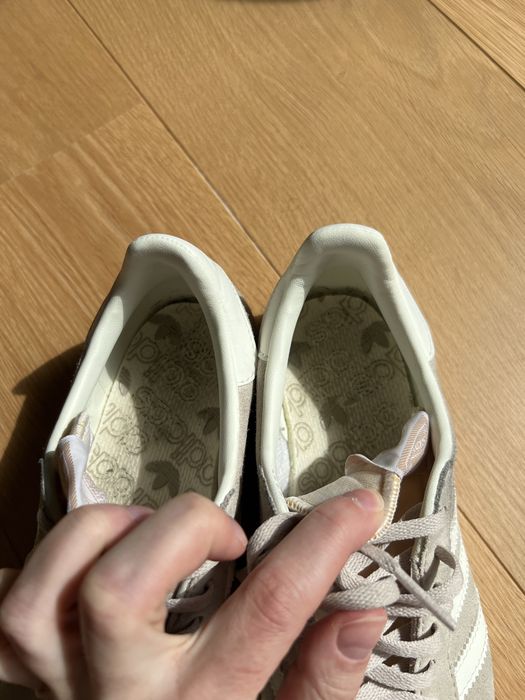 Beżowe Gazelle Adidas Originals
