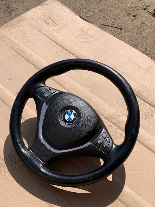 Руль кермо BMW X5 X6 e70 e71