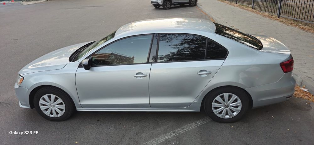 Продам Volkswagen Jetta 2015