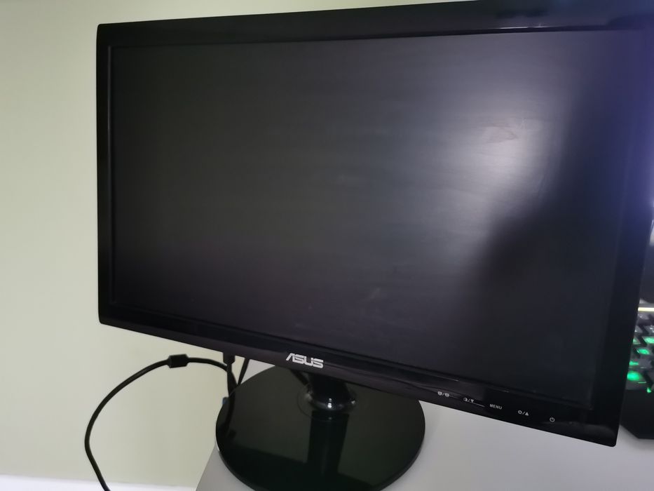 Monitor 19 cali Asus