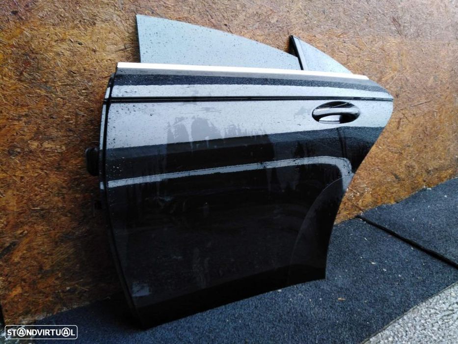 Porta tras esquerda Mercedes CLS W219 320CDI