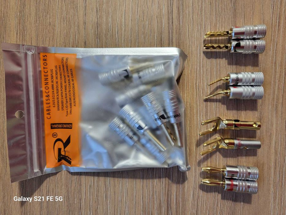 Аудіо конектори. Нові.