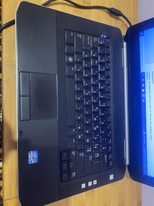 Ноутбук DELL Latitude