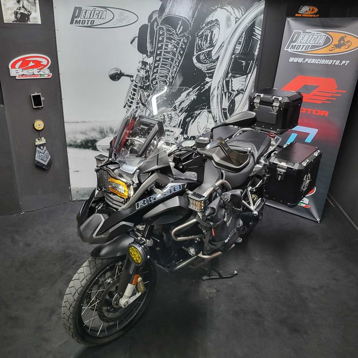 BMW GS 1200 Adventure