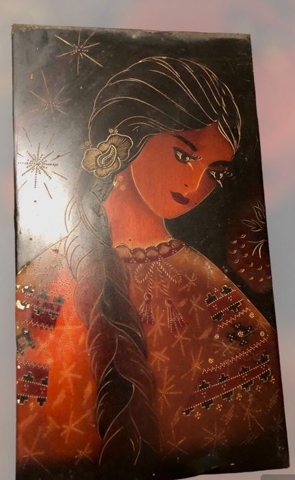 Старі речі (серпи, картини, рубанки, рамки і т.п.)