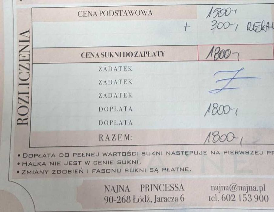 Muślinowa suknia ślubna BOHO z długimi rękawami