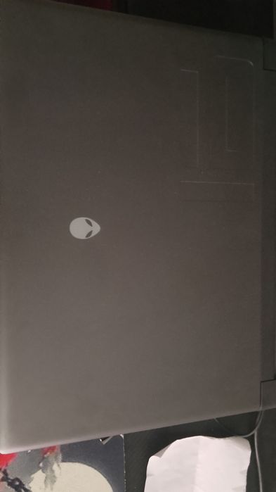 Witam mam na sprzedaż Laptopa Gamingowego AlienWare M16 r1