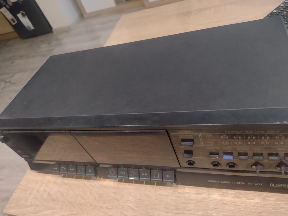 Sharp Stereo cassette Deck RT -W600
