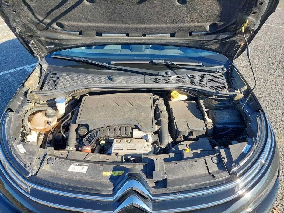 Citroen C4 Catus 2019 com apenas 62.000Km