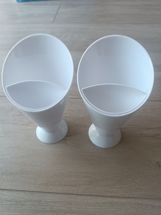 Nowe plastikowe pojemniki rożki na frytki lub przekąski i dip