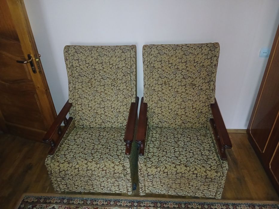 Б/у меблі для вітальні