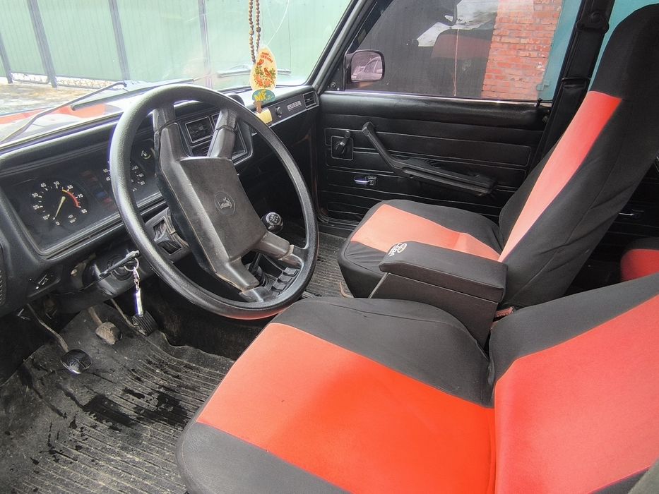 ВАЗ 2107, гарний стан, Газ!