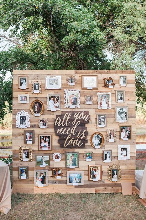 Placa / Quadro em pinho c/ cavalete para fotos de casamento.