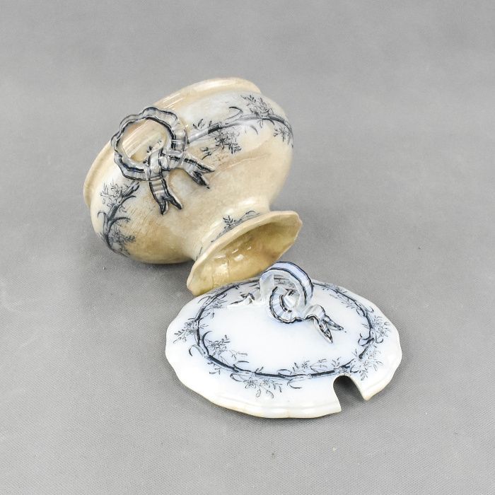 Molheira / Terrina Staffordshire, séc. XIX - 1869