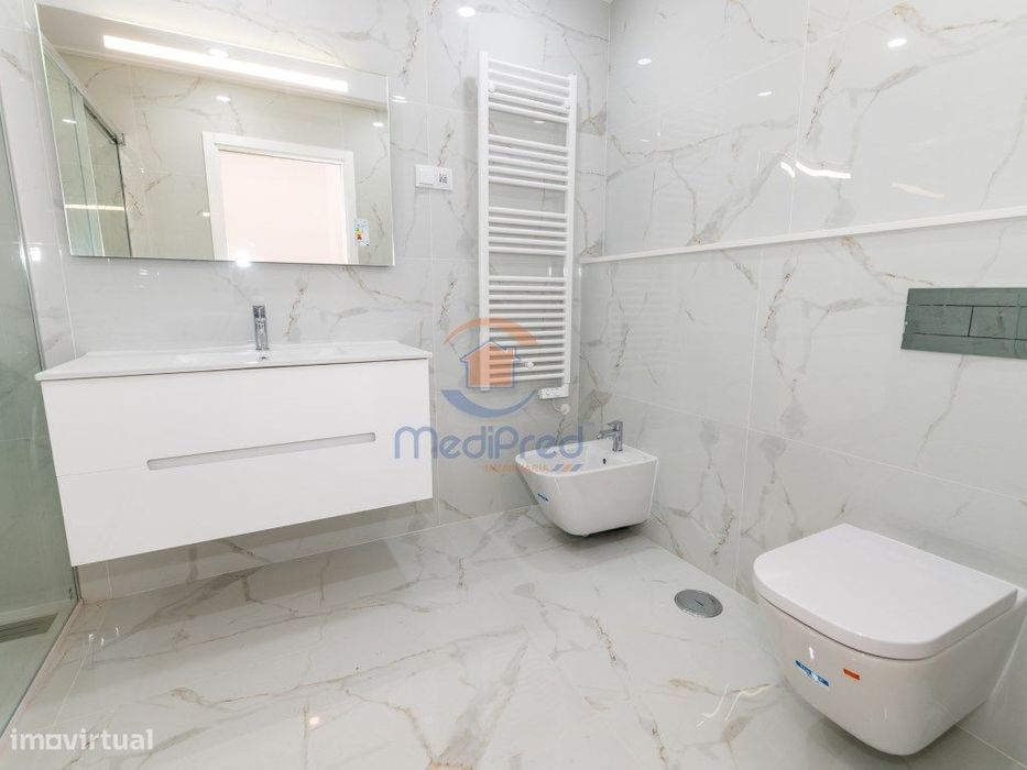 Apartamento T3 em construção - Montijo
