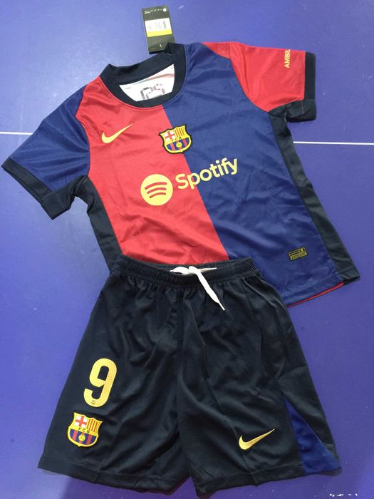 (Oferta) Strój dziecięcy Nike FC Barcelona Home #9 Lewandowski 28