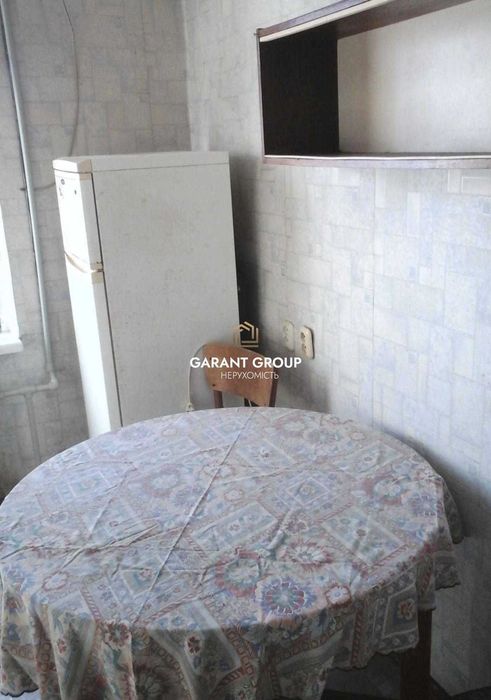 Продається однокімнатна квартира у Пересипському району