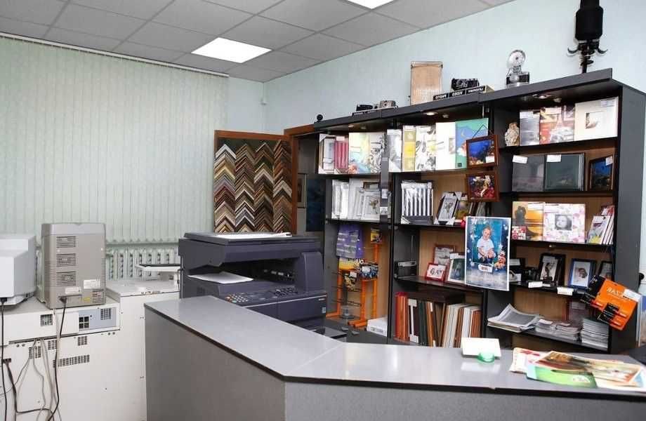 Продам фасадное здание на Королева/Глушко. 1S75