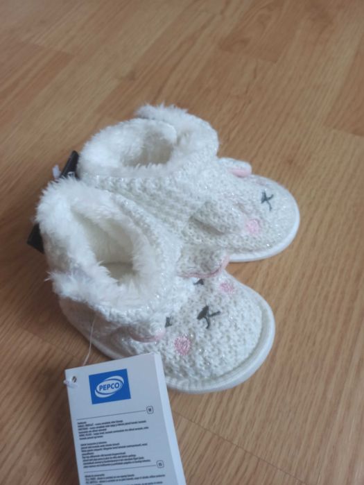 Buty kapcie 18/19
