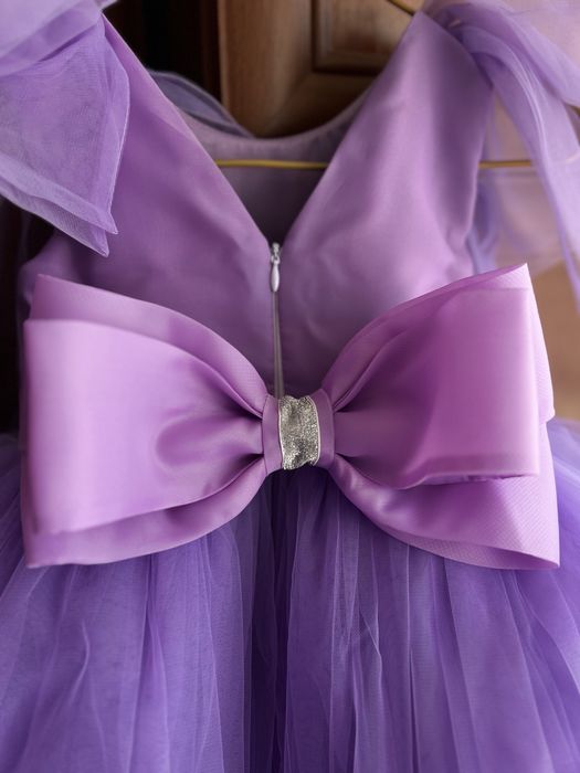 Сукня для дівчинки