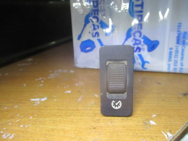 Botão / interruptor de luzes BMW 5 (E39)