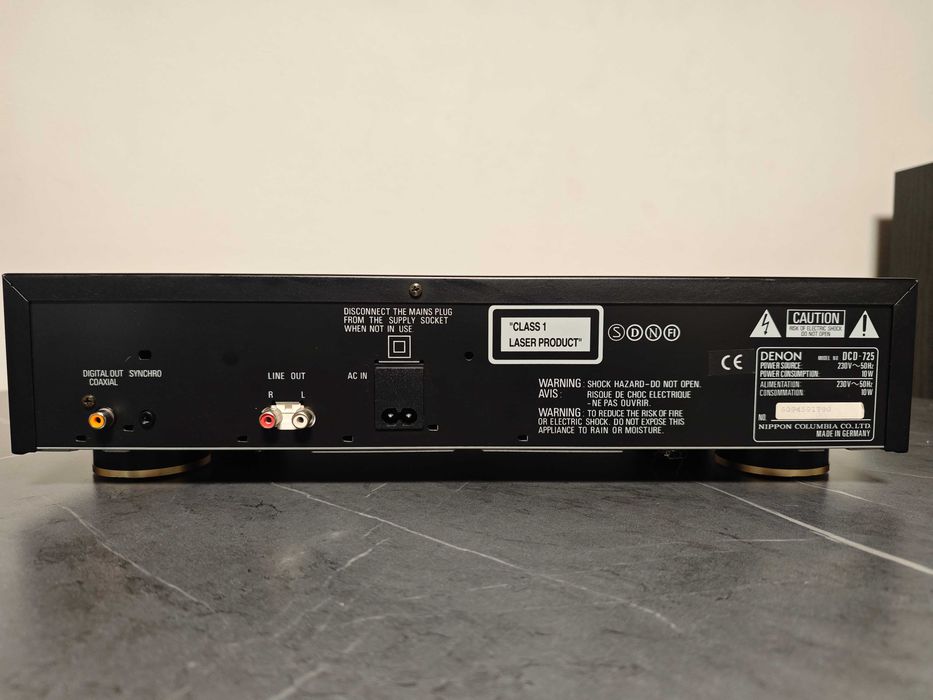 CD-проигрыватель Denon DCD-725