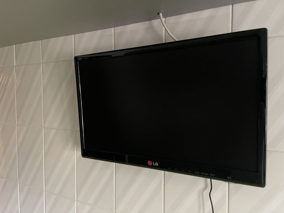 TV LG HD 19MN43 18,5"