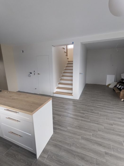 Schody drewniane. balustrady producent