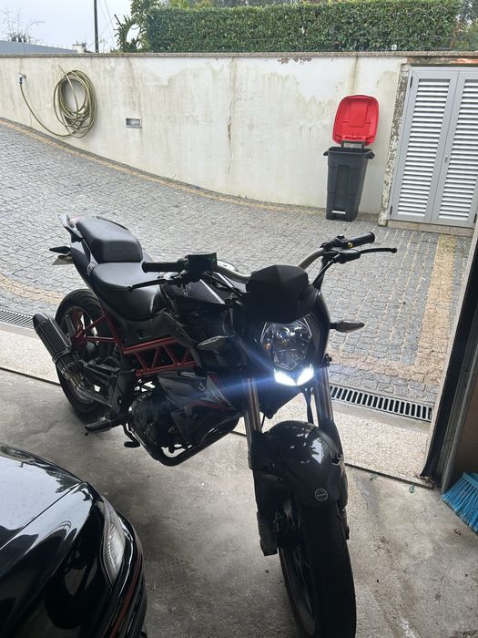 Benelli bn125/2019