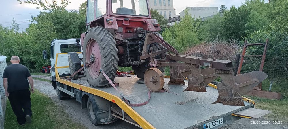 Послуги міні-екскаватора, евакуатора, екскаватора Коломия