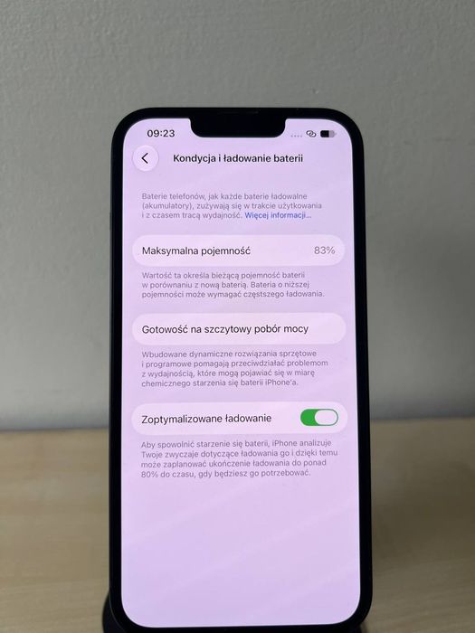 iPhone 13 dobry stan 83% baterii