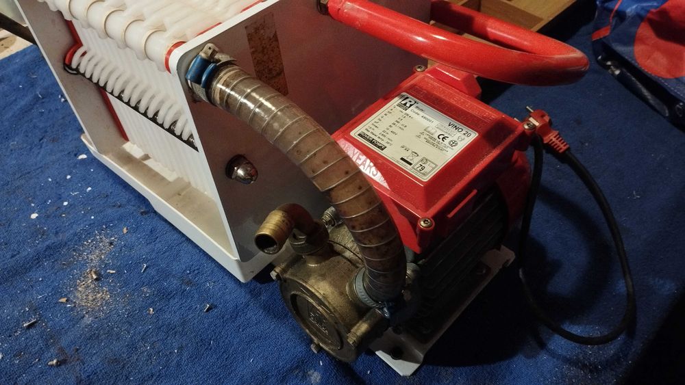 Bomba de filtração de vinho Rover mod. 20 18 placas