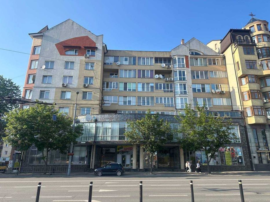 Оренда комерційного приміщення в самому серці Івано-Франківська