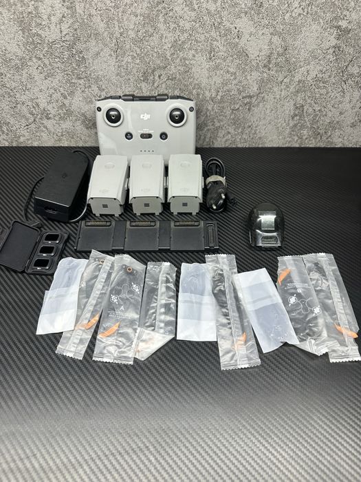 Квадрокоптер dji air 2 combo набір