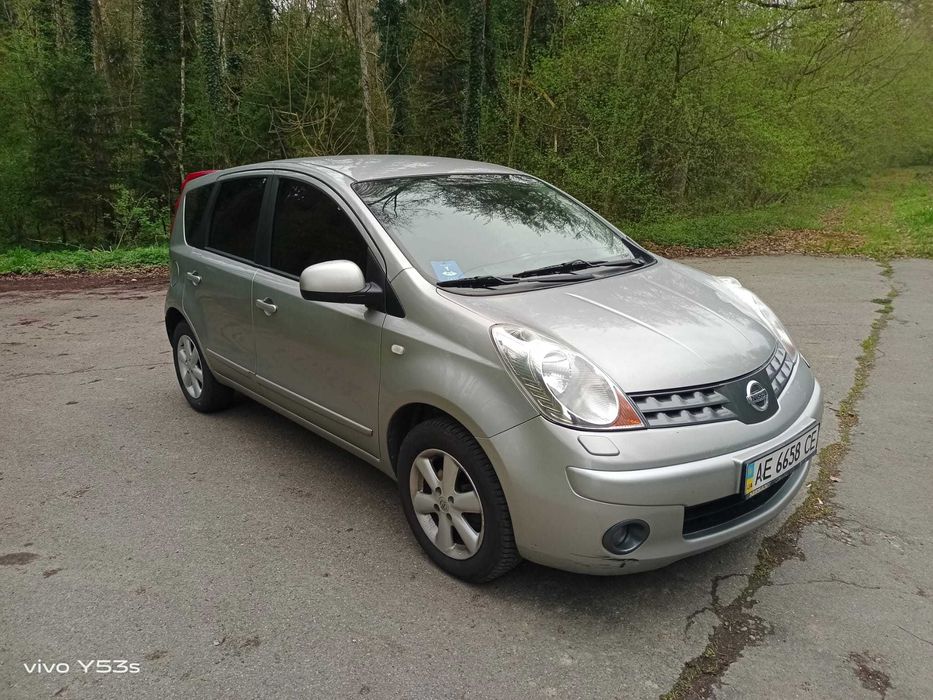 Продам Nissan Note