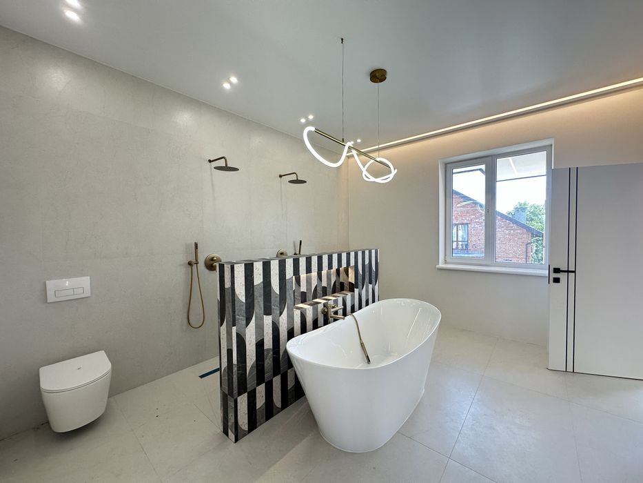 Продаж сучасного будиноку в с. Крихівці