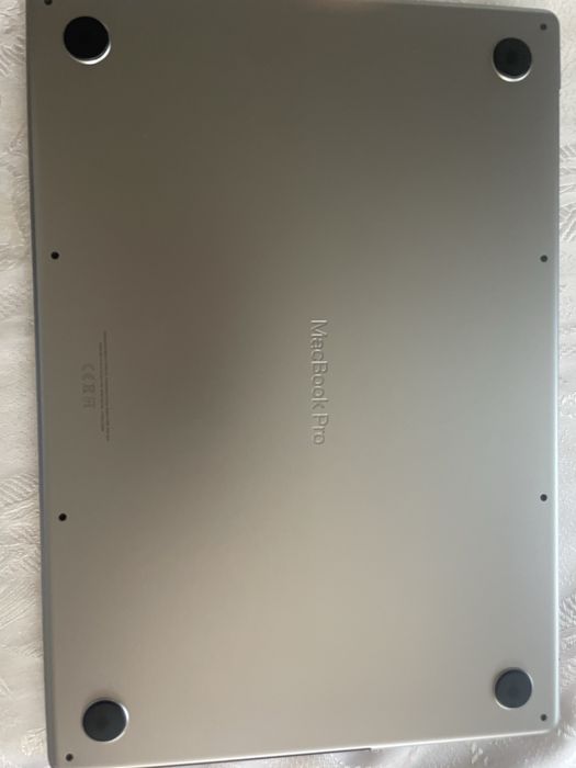MacBook Pro 16 M1