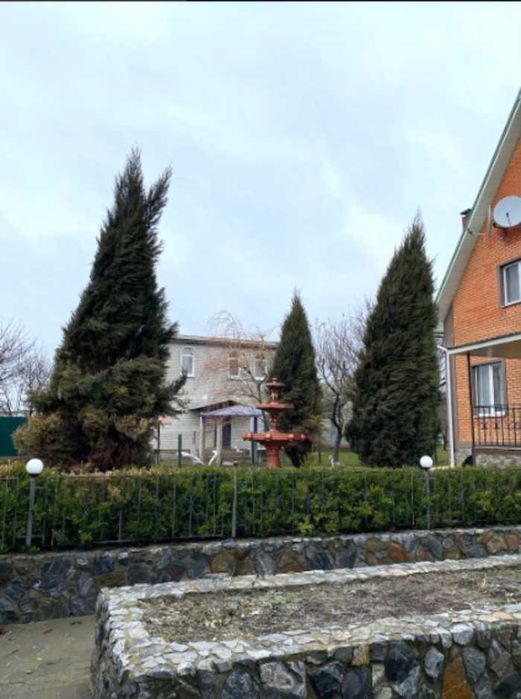 Продам классный 3х этажный дом Сурско-Литовское Днепр (с ремонтом)