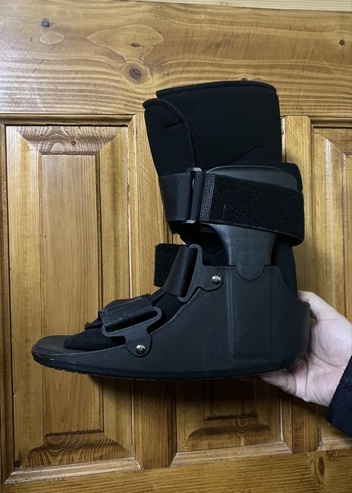 Ортези, чобіток  Donjoy 37-39, 40-43, 44-46 р