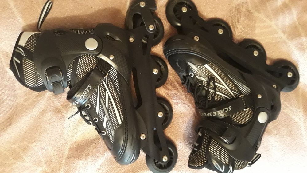 Продам ролики б/у в хорошем состоянии