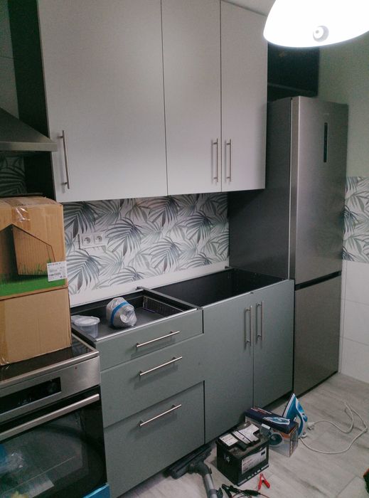 Nowy zestaw mebli kuchennych