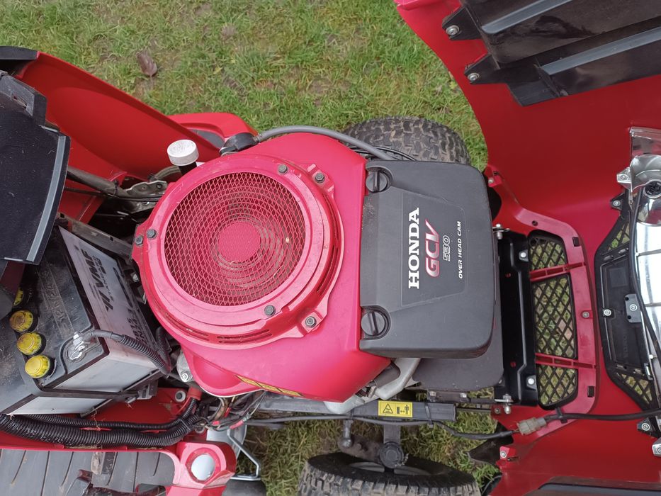 Kosiarka traktorek Honda 2417 V2 pompa oleju Hydro