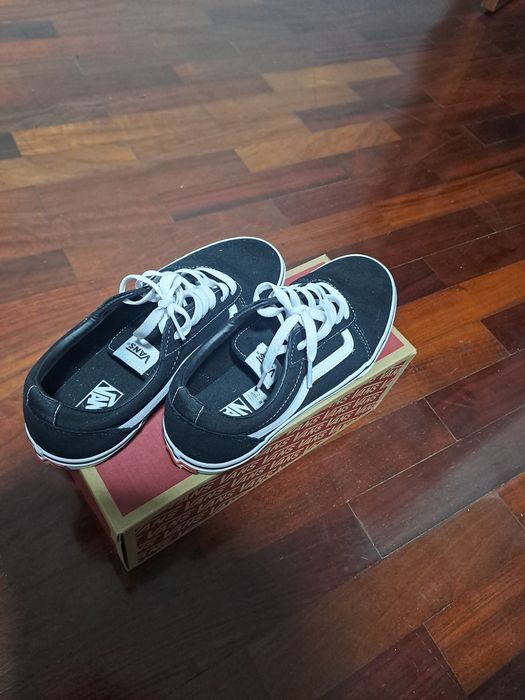 Ténis Vans, novos