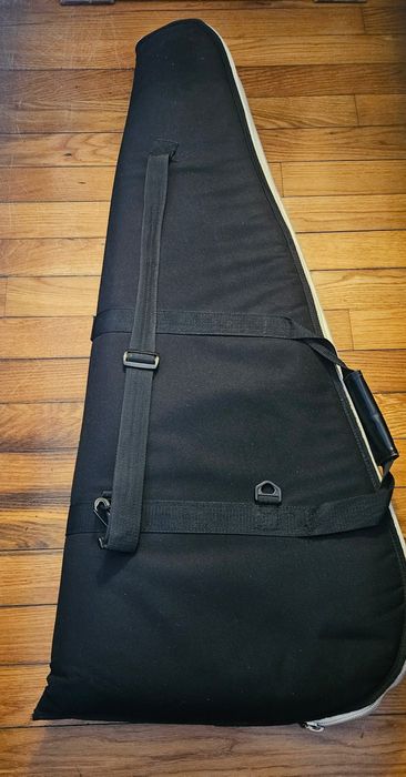 Gibson USA Deluxe Gig Bag – Estojo Macio Acolchoado
