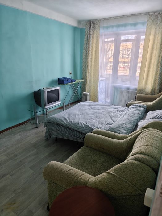 пр-т Победы 79 м Святошин 1 мин ходу завод Антонова Нивки Берестейська