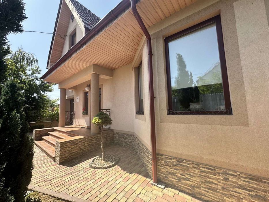 Будинок за адресою вул. Бандери Степана (площа 189 м²) - Atlanta.ua - фото 2