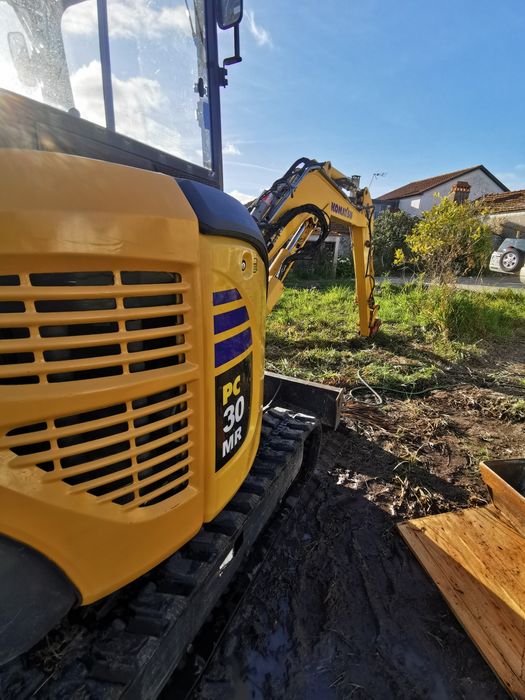 Aluguer de mini escavadora sem operador