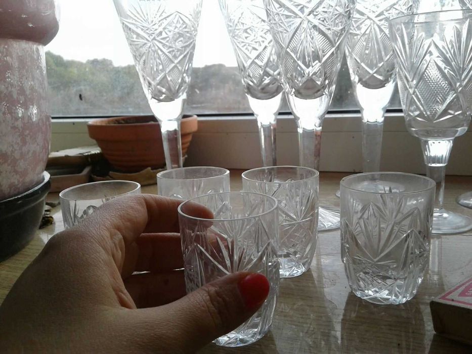 Хрусталь. Вазы. Хрустальные бокалы и рюмки