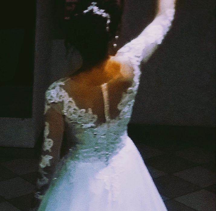 весільна сукня (з дуже гарною енергетикою, вже 7 років разом щасливі)